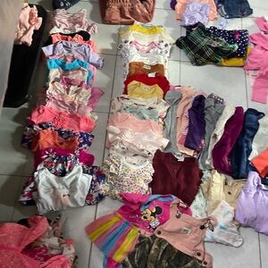 Infant girl 6-9month all season lot 65+ pieces of clothing